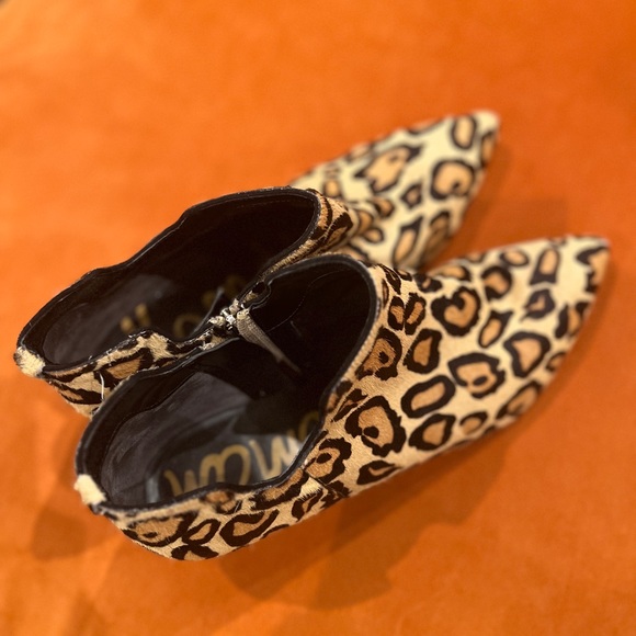 Sam Edelman Leopard Print Booties - Picture 3 of 3